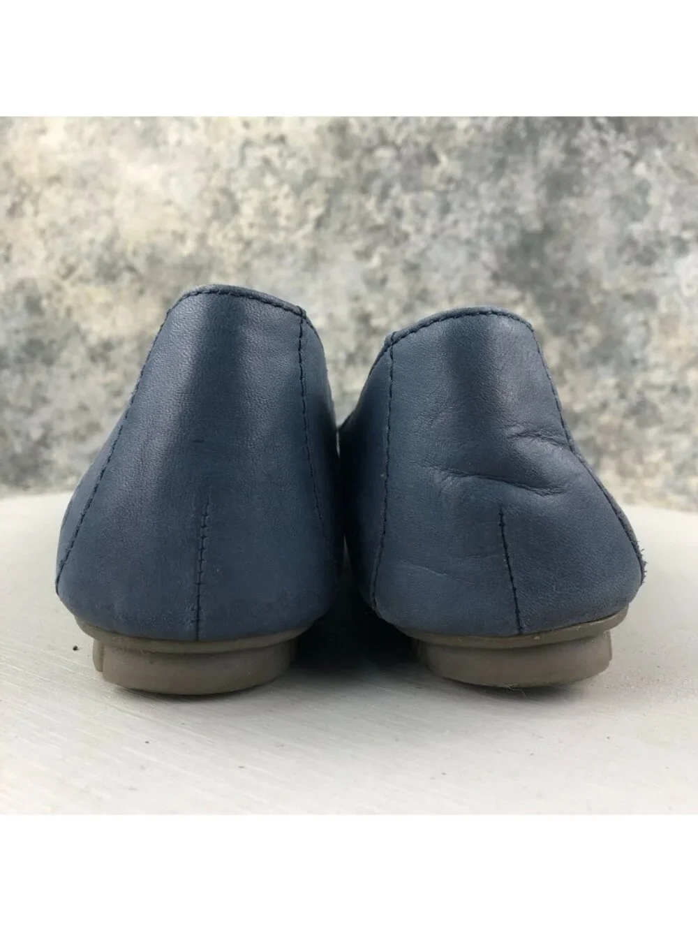 Born Women's Size 9M Sebra Denim Blue Leather Round Toe Slip On Flats Shoes